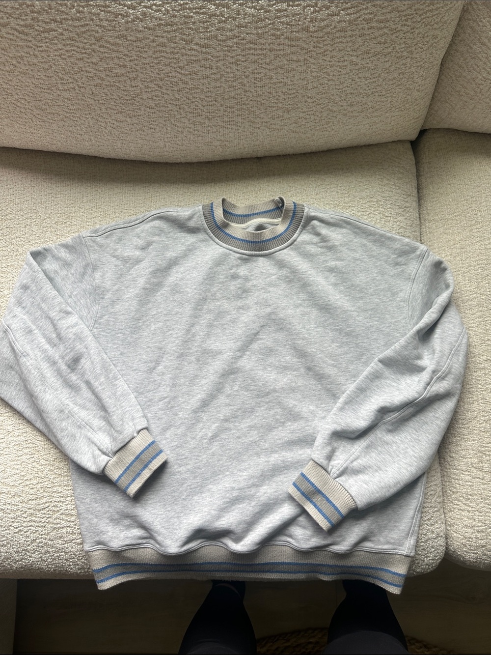 Lululemon Perfectly Oversized Ringer Crew Sweatshirt Gray Stripe M 8/10 Active
